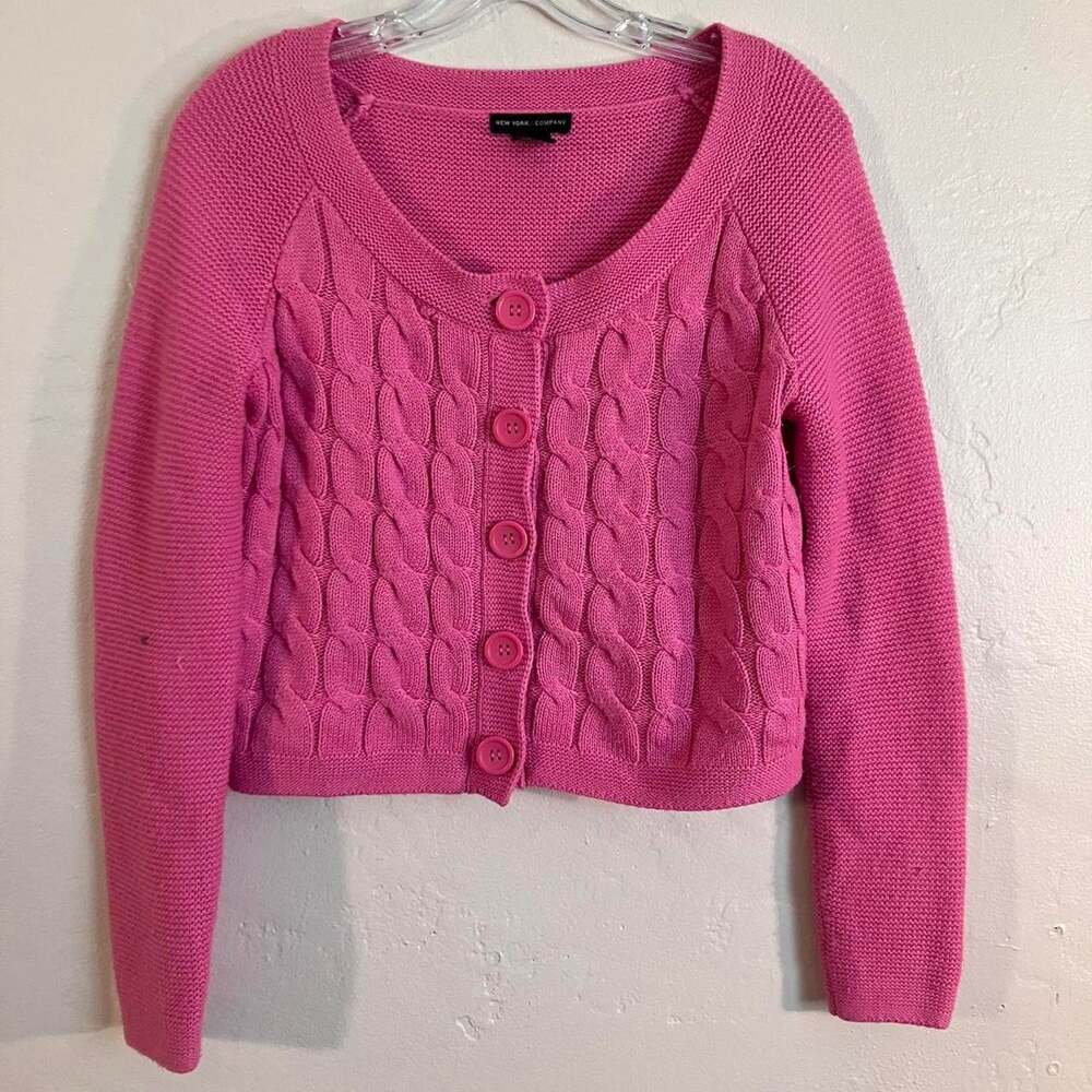 New York & Company Cable Knit Cropped Cardigan Womens S Light Pink